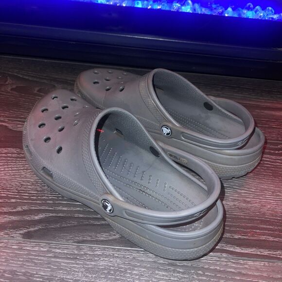 Crocs Color Grey Size 10-12 - Picture 4 of 8